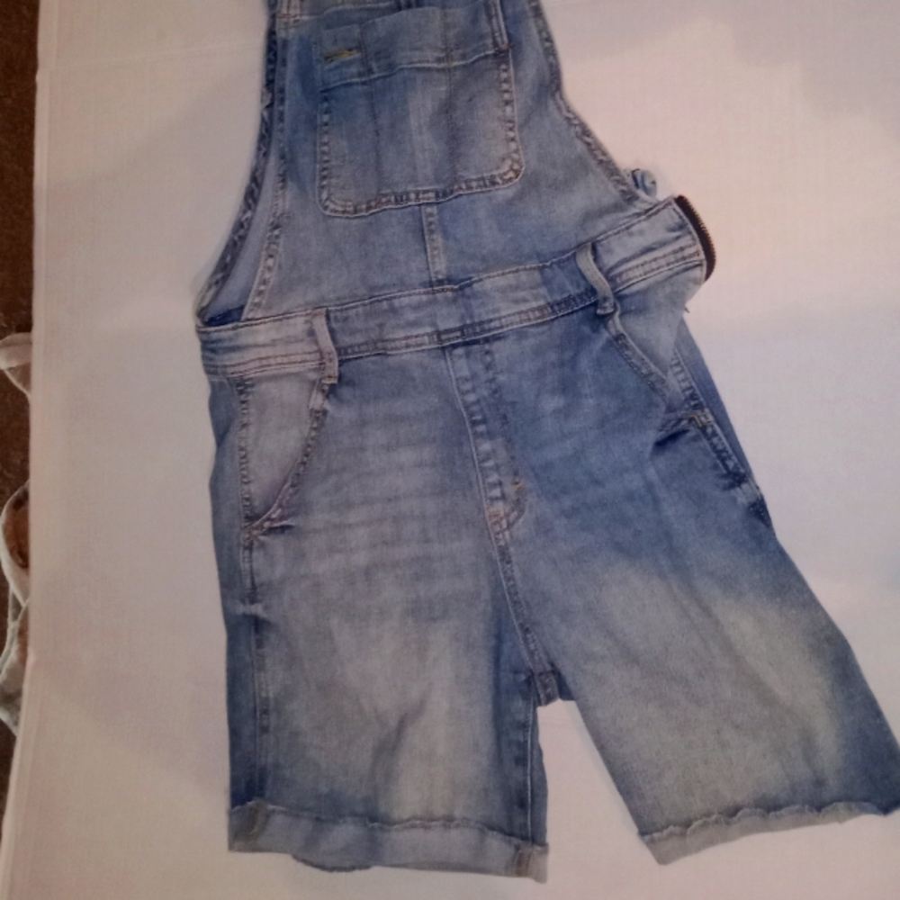 Gap XS short overalls